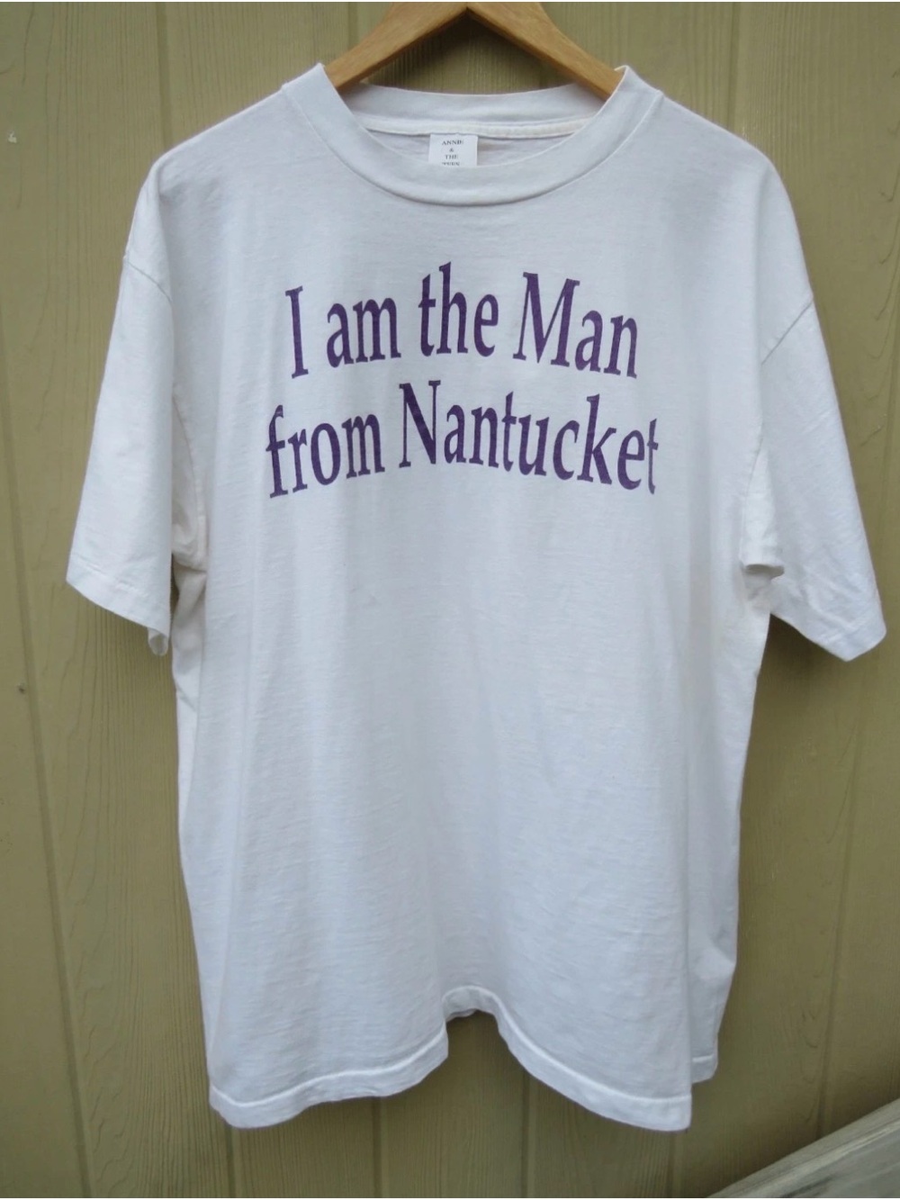 White 'I Am the Man from Nantucket' Graphic Tee90s vintage single stitch